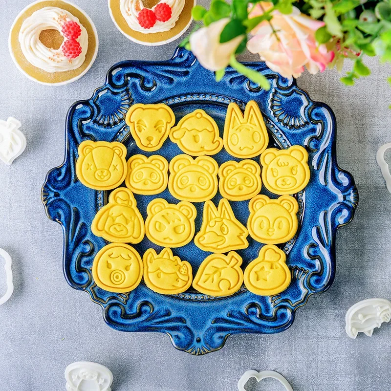 Home Decor Niche - Cake Cookie Animal Crossing Cutter Cute
